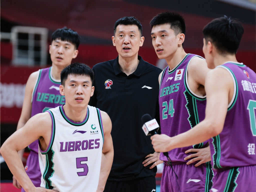 邱彪带领山东队逆袭德比 球队焕然一新